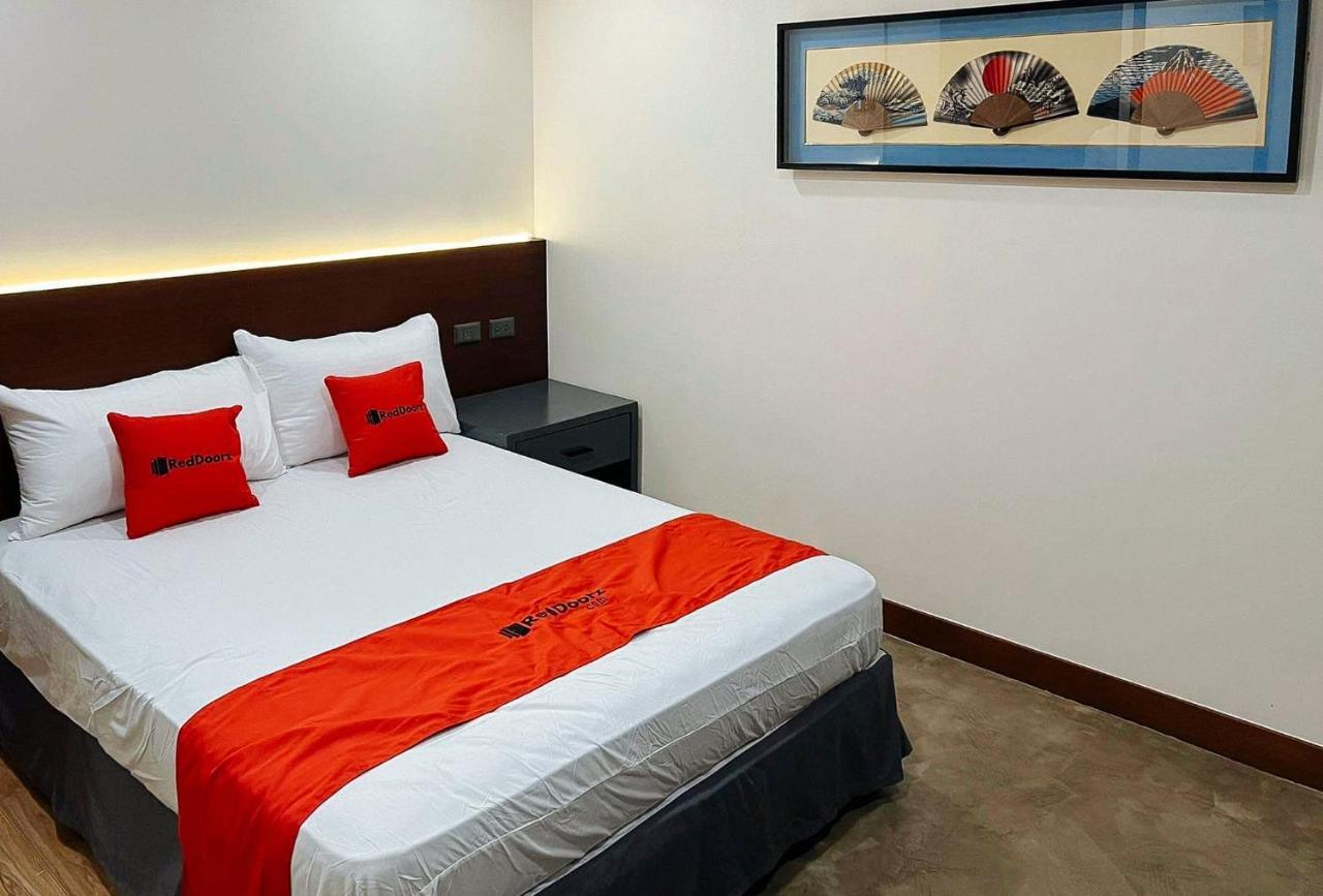 Reddoorz Plus @ Toshiko Boutique Hotel Koronadal City Dış mekan fotoğraf