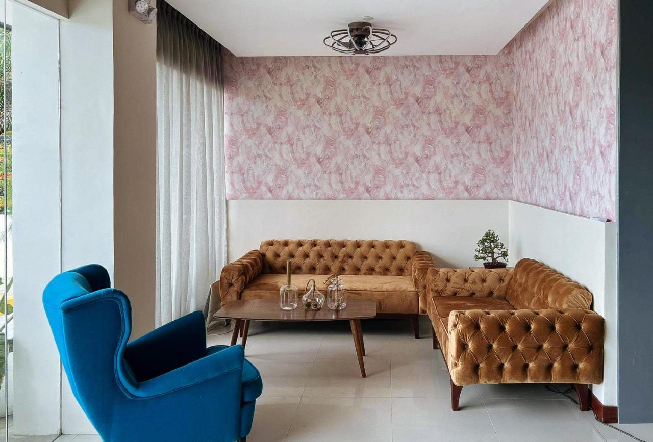 Reddoorz Plus @ Toshiko Boutique Hotel Koronadal City Dış mekan fotoğraf