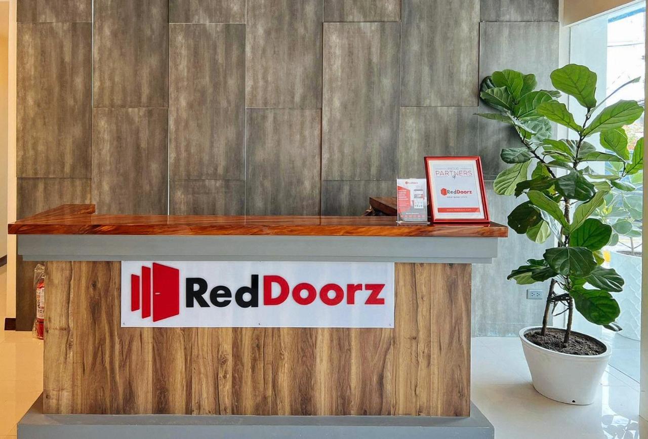 Reddoorz Plus @ Toshiko Boutique Hotel Koronadal City Dış mekan fotoğraf