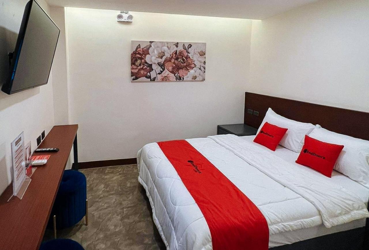 Reddoorz Plus @ Toshiko Boutique Hotel Koronadal City Dış mekan fotoğraf